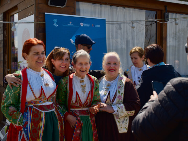 P1022368